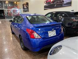 نيسان فيرسا